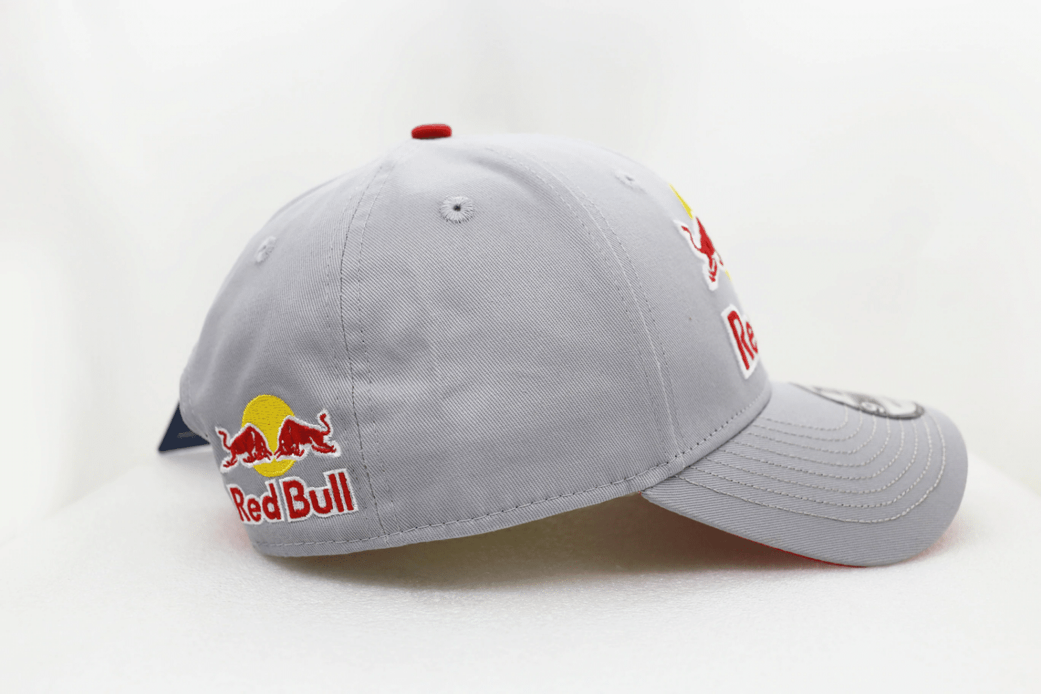 Casquette red bull d'occasion