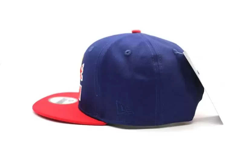 Flat Brim Hip Hop Red Bull Cap Adjustable Snapback Hat